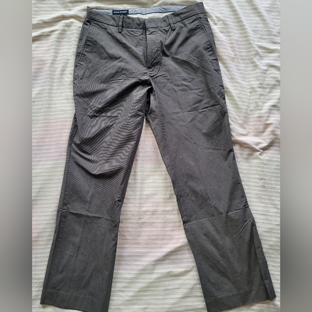 Michael Brandon Straight Fit 32x30 Gray Pants Chinos  Lightweight